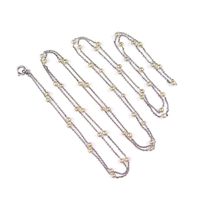 Early 20th century pearl longchain necklace, c.1910,